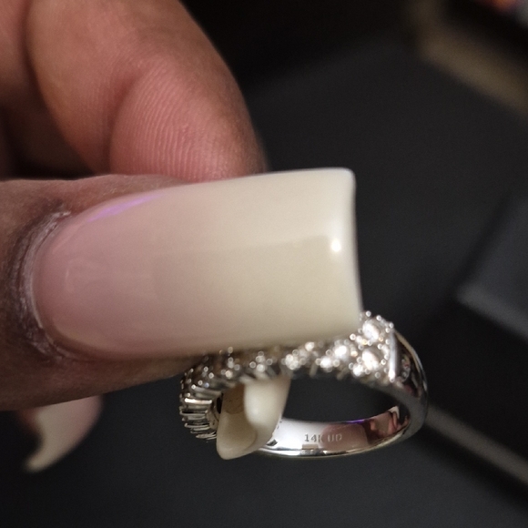 Saks Fifth Avenue 14k White Gold Ring - Picture 5 of 5